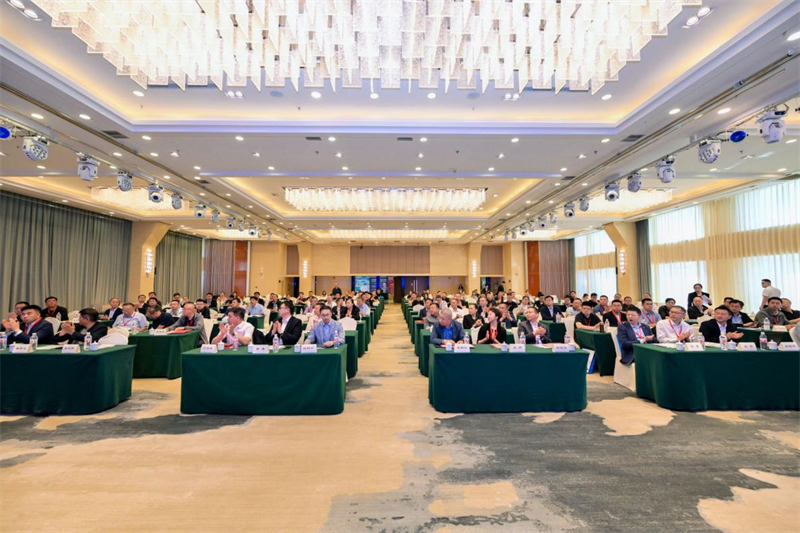 QGM သည် 20025 ခုနှစ်အမျိုးသားကွန်ကရစ်စက်မှုလုပ်ငန်းဆန်းသစ်တီထွင်မှုနှင့်ဖွံ့ဖြိုးတိုးတက်မှုနှင့်စွန့်ပစ်ပစ္စည်းအရင်းအမြစ်ပြန်လည်သုံးသပ်ခြင်းနှင့်စွန့်ပစ်ပစ္စည်းအရင်းအမြစ်ပြန်လည်သုံးသပ်ခြင်းနည်းပညာဖလှယ်မှုဆိုင်ရာကွန်ဖရင့်ကိုတက်ရောက်ခဲ့သည်