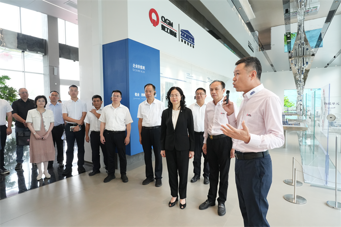 Quangzhou ကိုစမတ်ထုတ်လုပ်သည့်မြို့တစ်မြို့ကိုတည်ဆောက်ရန် Covery Covery Jiang Erxiong သည်အသင်းကိုအထူးကုထုတ်လုပ်သည့်မြို့တစ်မြို့ကိုစုံစမ်းစစ်ဆေးရန်အဖွဲ့တစ်ဖွဲ့ကိုအသင်းဝင်