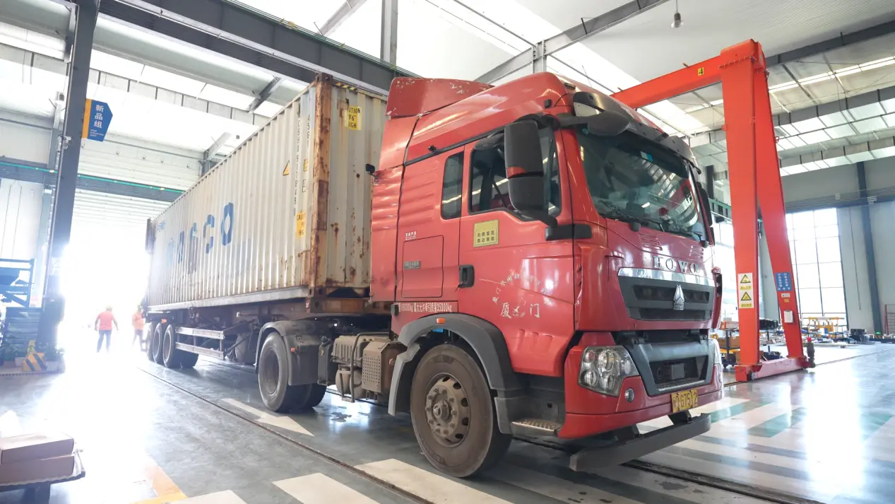 စီမံကိန်းတင်ပို့ခြင်း - Quangong ကော်ပိုရေးရှင်း ZN1000 -2C အပြည့်အ 0 အလိုအလျောက်ထုတ်လုပ်မှုလိုင်းအပြည့်အဝထုတ်လုပ်မှုလိုင်းသည်အရှေ့တောင်အာရှအတွက်ရွက်လွှင့်ထားသည်